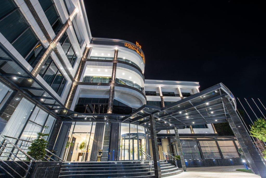 Hotel Wyndham Garden Taskent Exterior foto