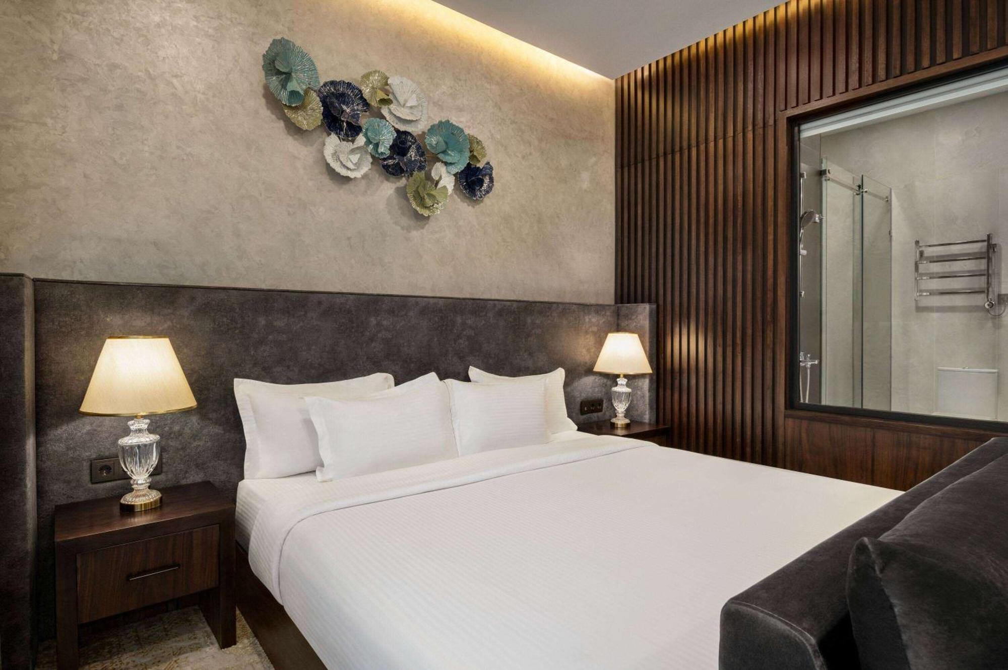 Hotel Wyndham Garden Taskent Exterior foto