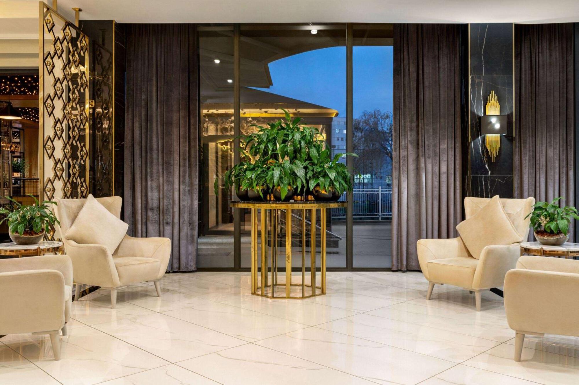 Hotel Wyndham Garden Taskent Exterior foto